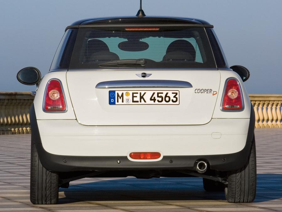  Mini Cooper D 2007 года  (фото 20 из 35)